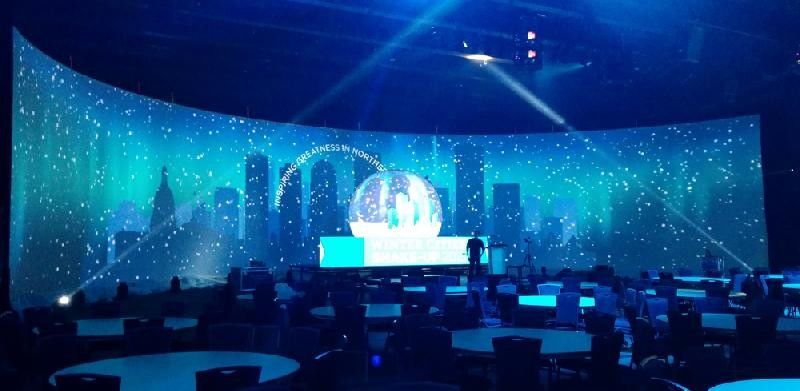 3840Hz IP65 Tecnologia de ecrã inovadora, Multicolor Flexível LED Video Wall