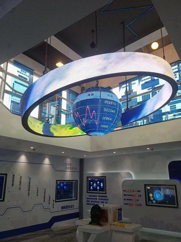 Ecrã circular de LED fino e flexível P1.8 P2 P2.5 P3 em cores completas